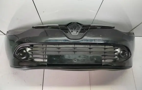 Renault Clio IV Front bumper 620221112R