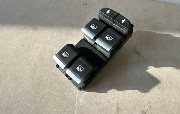 Audi Q7 4M Electric window control switch 4M0959851B