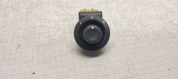 Dodge Caliber Wing mirror switch 5604094AD