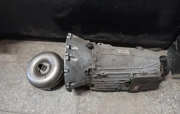 Mercedes-Benz C W205 Automatic gearbox 2052703801 A2C85816000