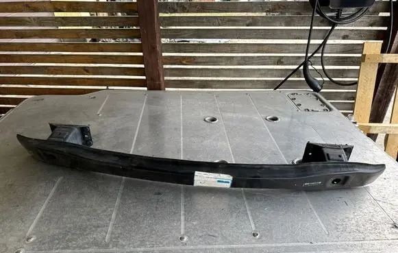 Mercedes-Benz E A207 Rear bumper cross member A2076100014 7100019207