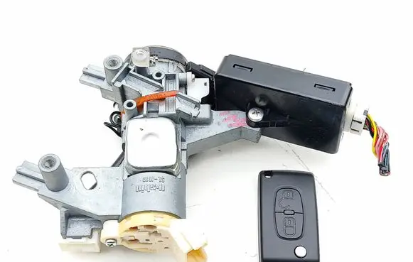 Citroen C-Crosser Ignition lock 8670A012 G8D646MB 116RI000075