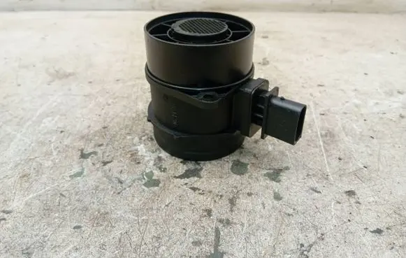 Chrysler 300 - 300C Mass air flow meter A0000943248 0281002896