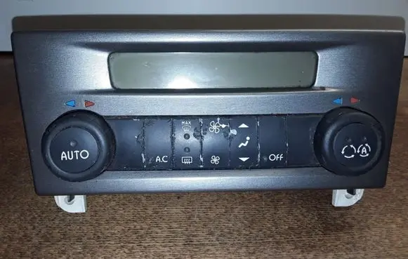 Renault Laguna II Climate control unit 8200264425A 8200264425