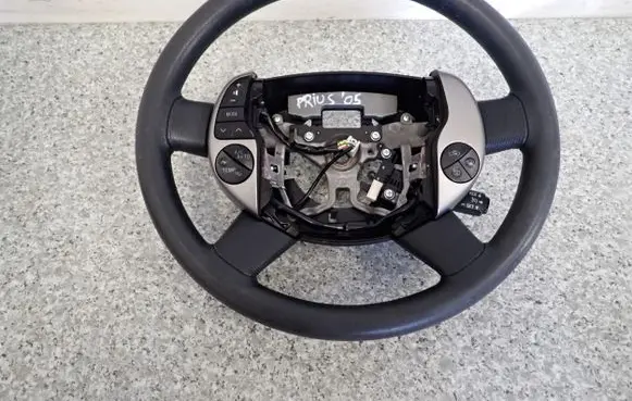 Toyota Prius (XW20) Steering wheel