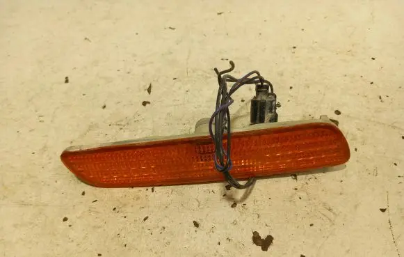 Volvo S40, V40 Front fender indicator light 30888128 34400106