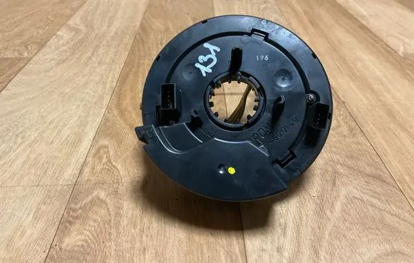 Mercedes-Benz A W168 Airbag slip ring squib (SRS ring) 1684600149 0015423918