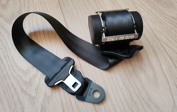Peugeot 206+ Rear seatbelt 96544968XX