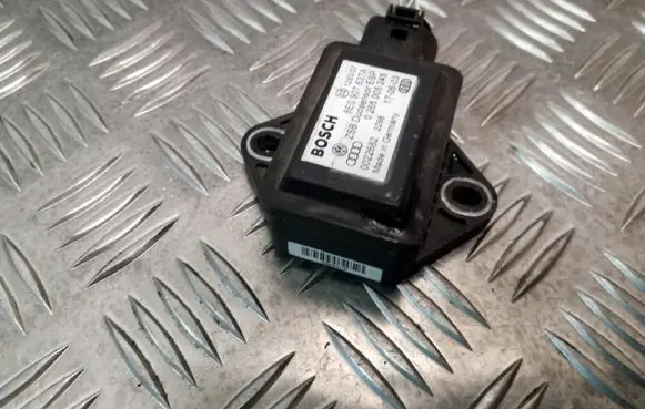 Audi A4 S4 B6 8E 8H ESP acceleration yaw rate sensor 8E0907637A 0265005245