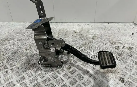 Chevrolet Corvette C8 Brake pedal 255296519 84905539