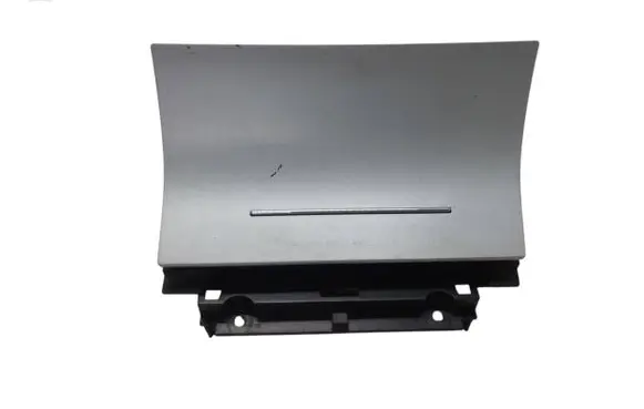 Skoda Octavia Mk2 (1Z) Car ashtray 1Z1863077A 1Z1857982B