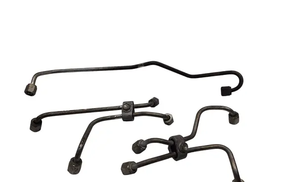 Toyota Auris 150 Fuel injector supply line/pipe 238040R020 237010R030 237020R030