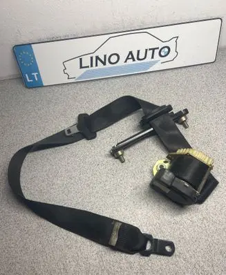 BMW X5 E53 Front seatbelt 8408751