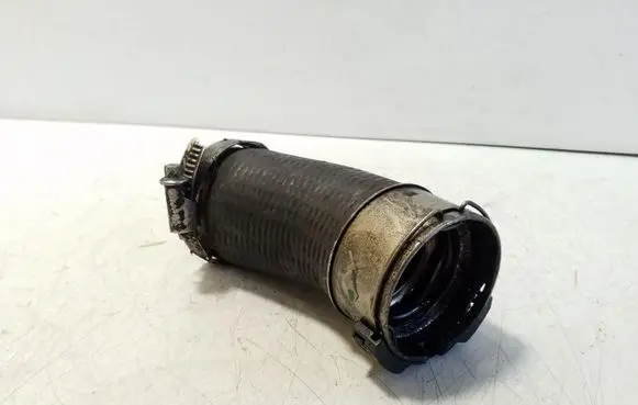 Land Rover Discovery Sport Intercooler hose/pipe