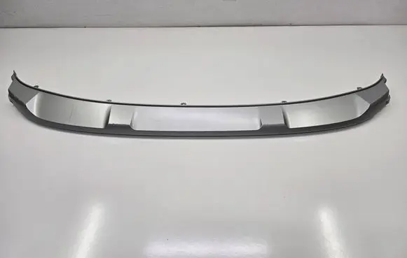 Audi e-tron Front bumper lip 4KE807733A