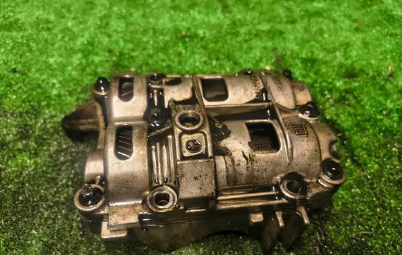 Opel Insignia B Oil pump balance shaft 55405000