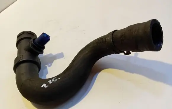 Audi A4 S4 B5 8D Intercooler hose/pipe