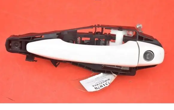 Peugeot 301 Front door exterior handle 9807652980U