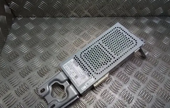 Lexus RX 450H Sound amplifier 8628048250