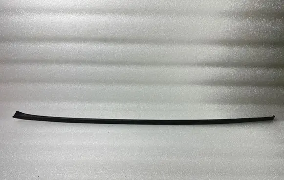 Volkswagen PASSAT B7 Windshield trim 3C0854327B