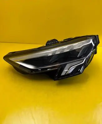 Audi A3 8Y Headlight/headlamp 8Y0941033