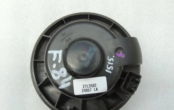 Ford Focus Heater fan/blower 3M5H18456EC