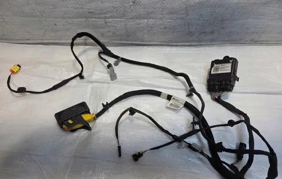 Opel Astra K Seat control module 13599722