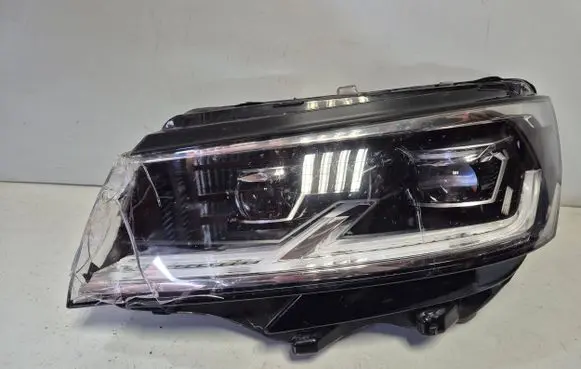 Volkswagen Transporter - Caravelle T6 Headlight/headlamp 7L1941035D.BSP