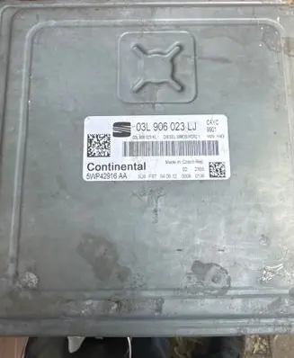 Seat Leon (1P) Engine control unit/module ECU 03L906023LJ 03L906023KL 5WP42916AA