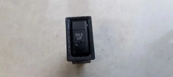 Toyota RAV 4 (XA20) Other switches/knobs/shifts 156480