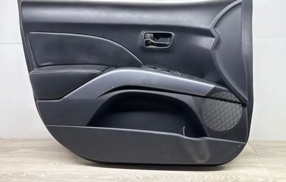 Mitsubishi Outlander Front door card panel trim 7221A775XAQ