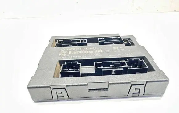 Audi A5 8T 8F Comfort/convenience module 8K0907064GE 8K0907064FE 00002001