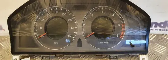 Volvo V70 Speedometer (instrument cluster) 69594620U 8603416 30786056AA