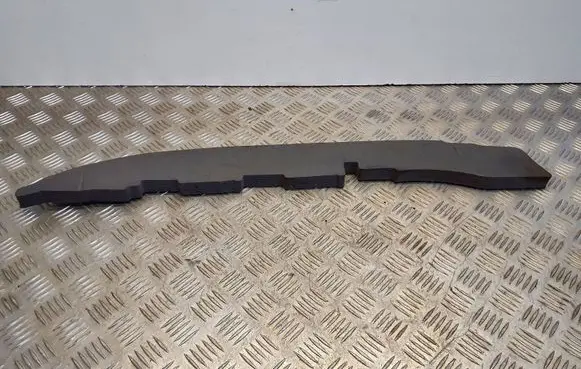Nissan Qashqai Fender foam support/seal 