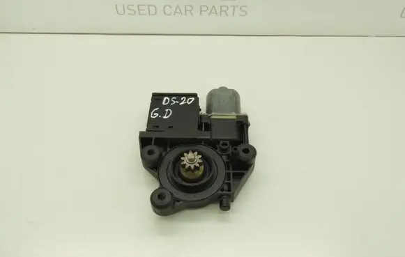 Renault Scenic III - Grand scenic III Rear door window regulator motor 827303178R DS20