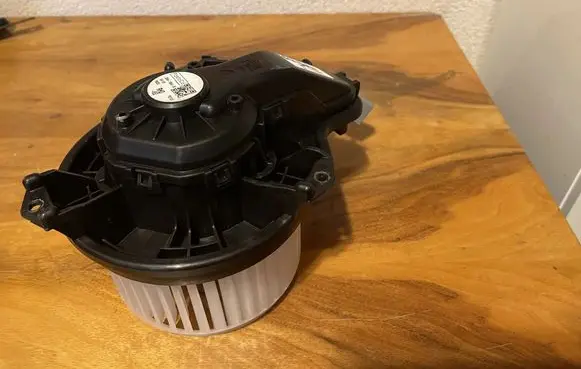 Ford Kuga III Heater fan/blower JX6A19846BC