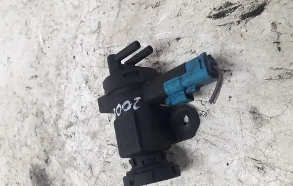 Peugeot 607 Turbo solenoid valve 9635704380