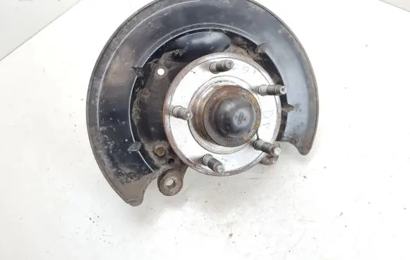 Ford Mustang V Front wheel hub 5R333107RH 5R333107