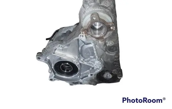 BMW X1 E84 Gearbox transfer box case 7601813