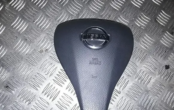 Nissan Pulsar Steering wheel airbag 34178117A