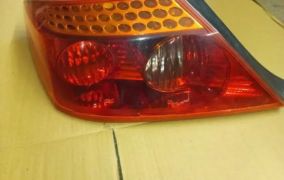 Peugeot 407 Rear/tail lights 9648537680