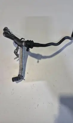 Volvo XC90 Engine coolant pipe/hose 31465025