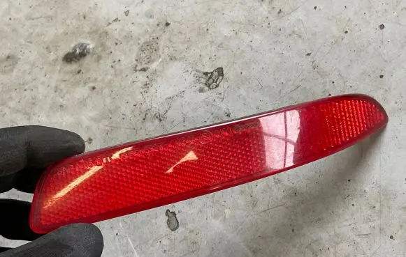 BMW X5 E70 Rear tail light reflector 637158950 16475610 7158950