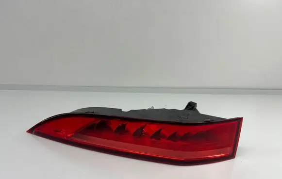 Jaguar F-Pace Rear/tail lights HK8313405AG