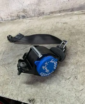 Ford Mondeo MK V Rear seatbelt