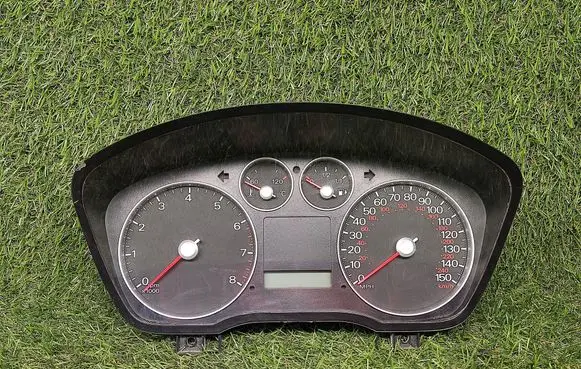 Ford Focus C-MAX Speedometer (instrument cluster) 3M5T10849FG