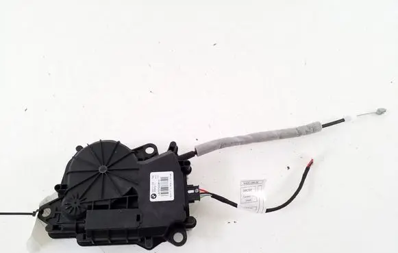 BMW X1 F48 F49 Tailgate/trunk/boot lift motor 7374006