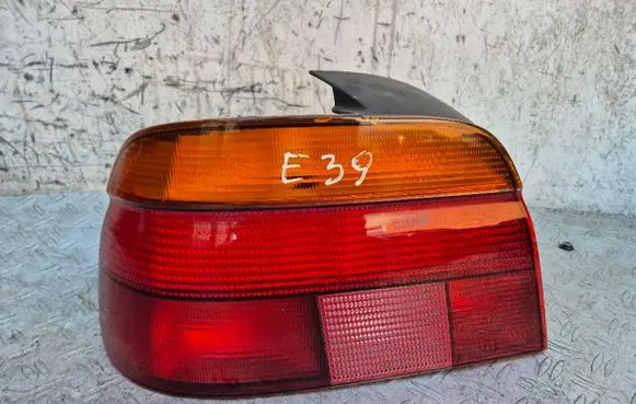 BMW 5 E39 Rear/tail lights 8358031