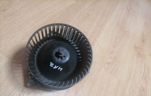 Suzuki Ignis Heater fan/blower EA31530350 1736007301