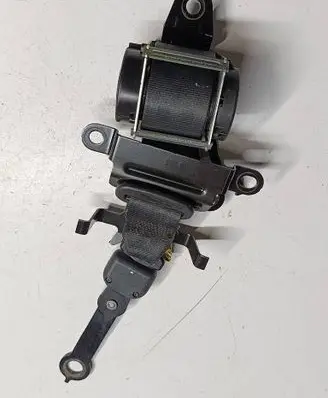 Toyota Verso Middle seatbelt (rear) 78350-0F020 6102940 057162